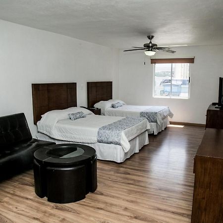 Booking Dioh Monterrey Zewnętrze zdjęcie