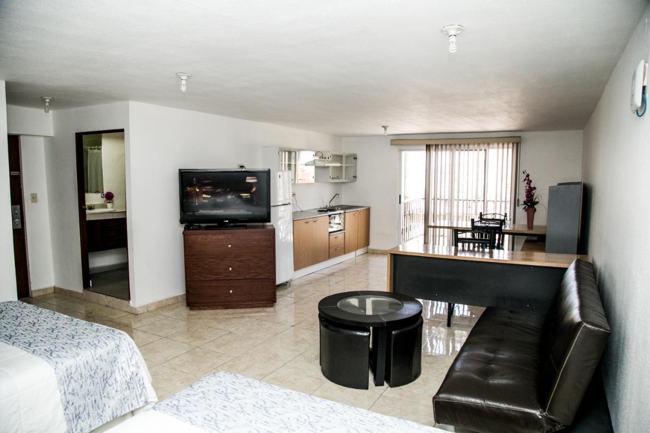 Booking Dioh Monterrey Zewnętrze zdjęcie
