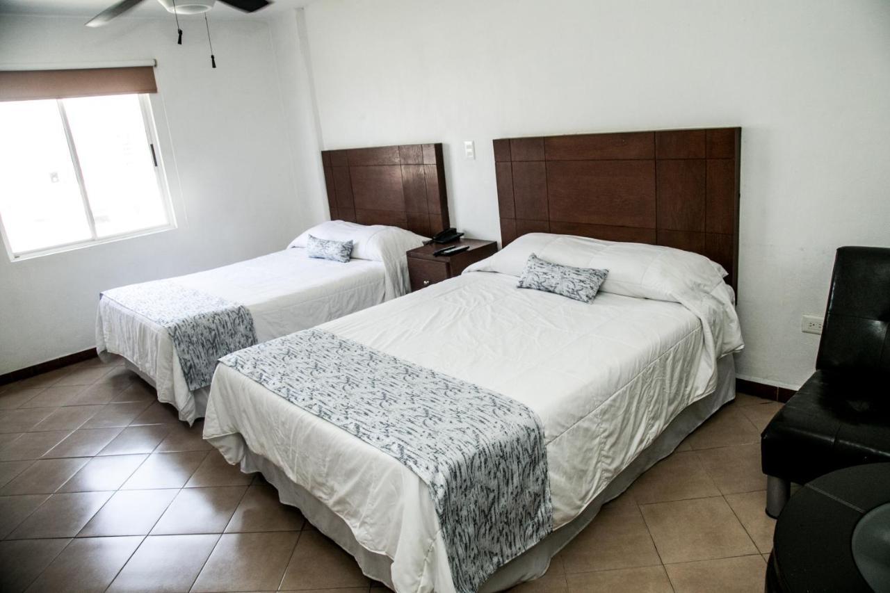 Booking Dioh Monterrey Zewnętrze zdjęcie